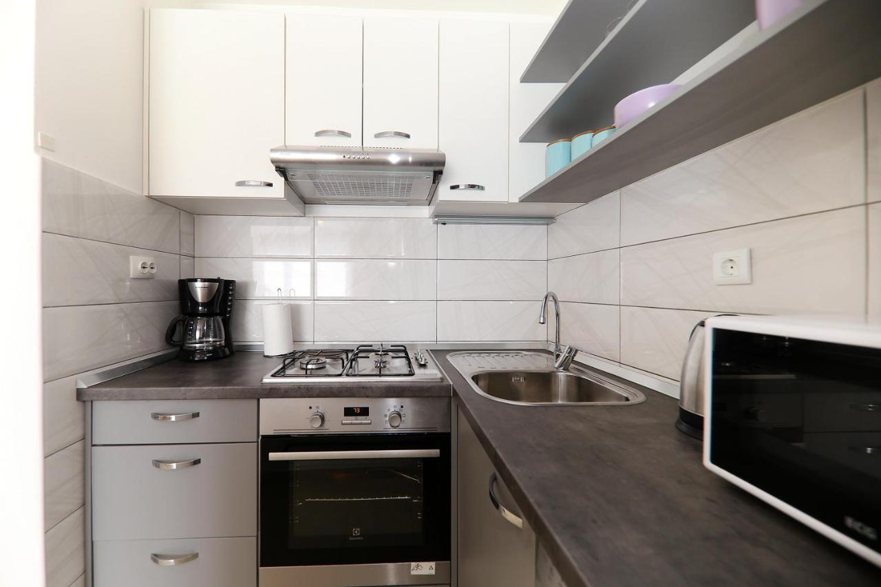 Apartment Neluna *